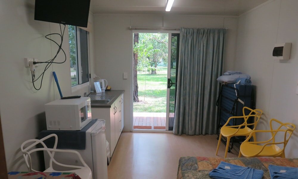 Фото Batchelor Holiday Park