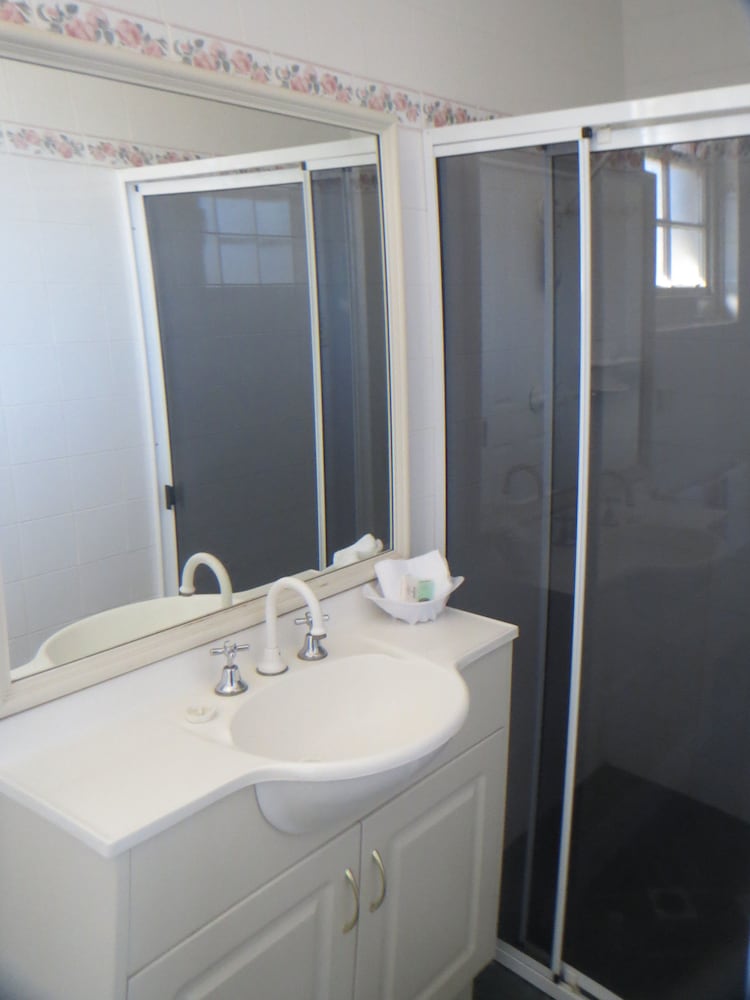 Фото Coachman Hotel Motel