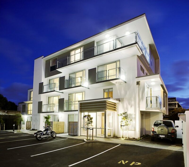 Гостиница Focus Motel And Executive Suites в Крайстчерче