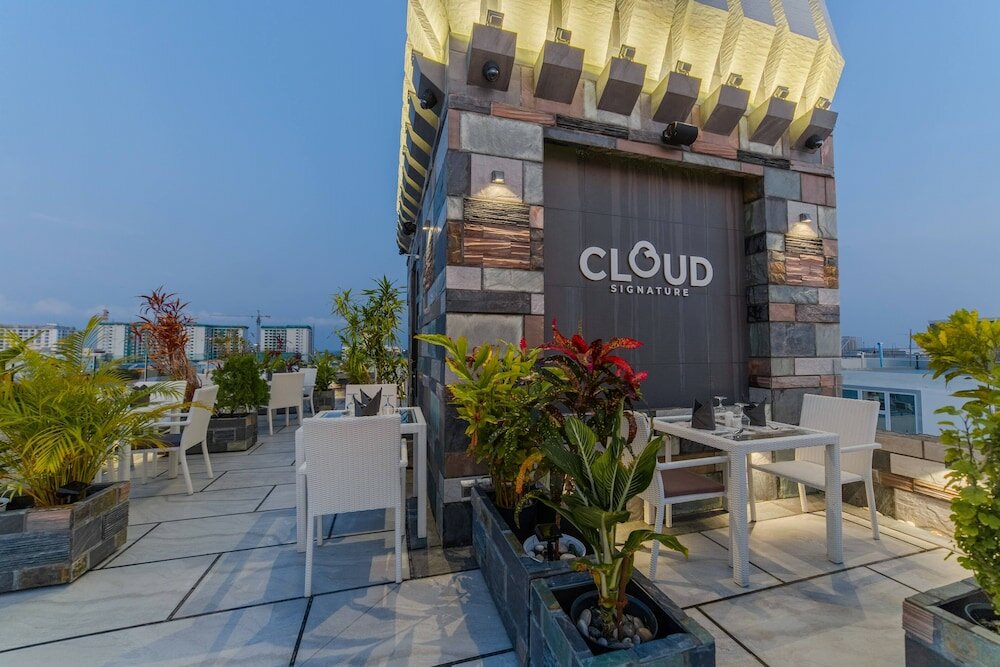 Фото Hotel Ocean Grand at Hulhumale