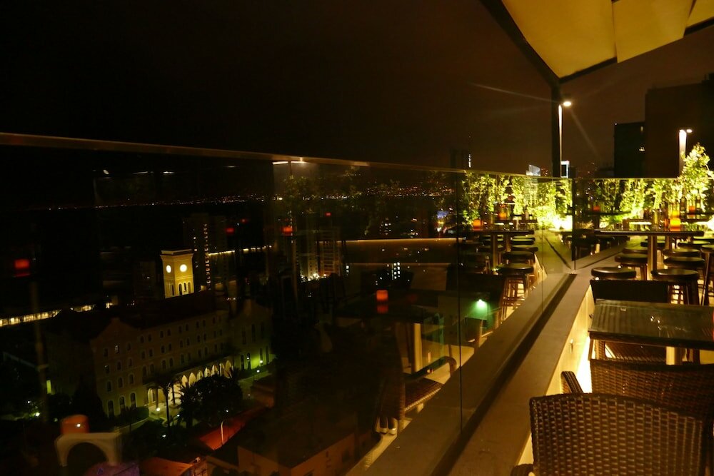 Фото Three O Nine Urban House