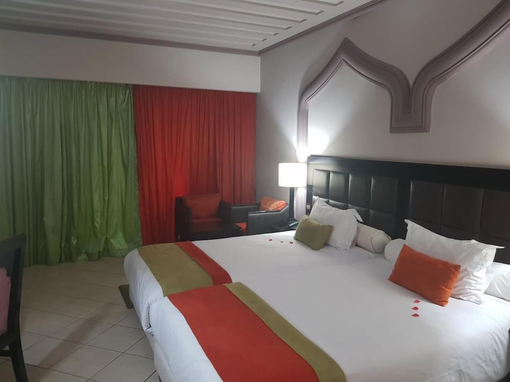 Фото Blue Sea Le Printemps