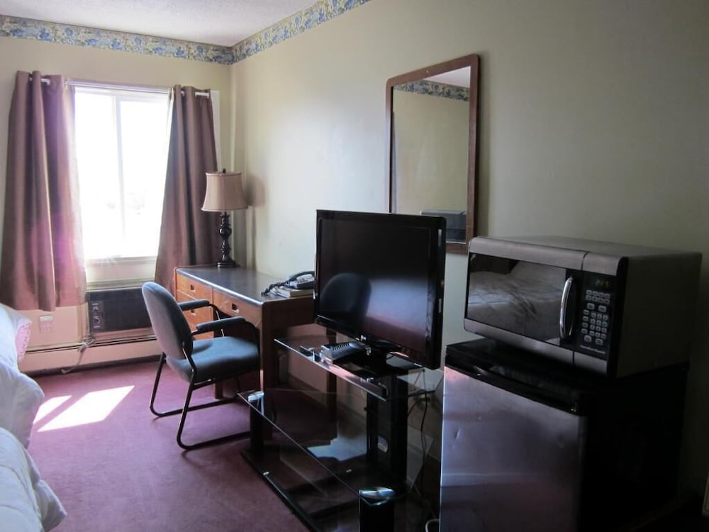 Фото Airport Inn