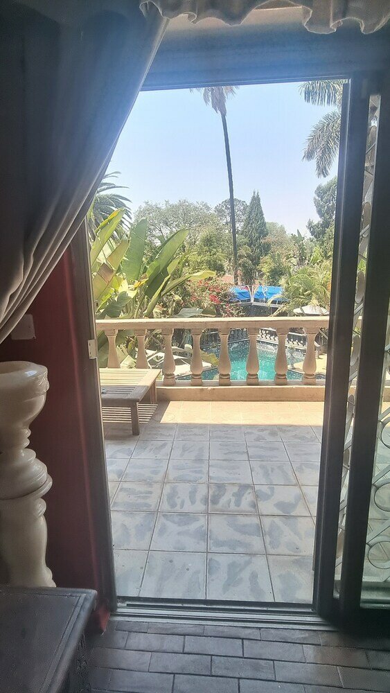 Фото The Gallery Boutique Hotel