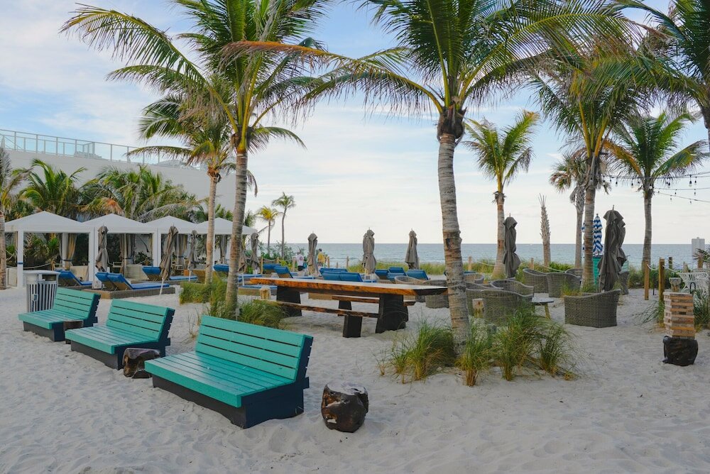 Фото Stunning ocean view condo in Hyde Beach