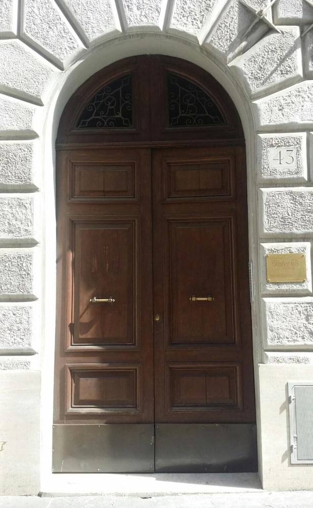 Фото Interno 7 Luxury Rooms