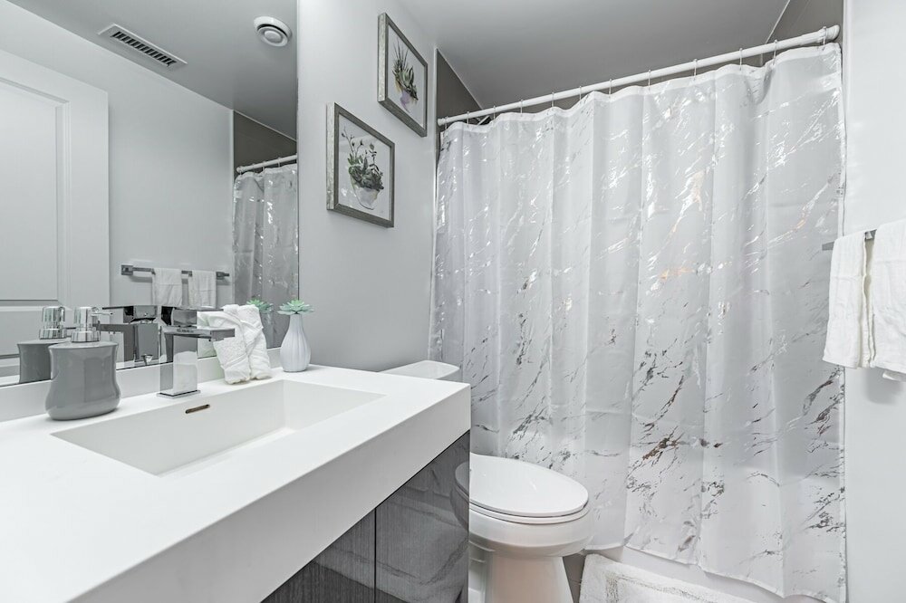 Фото Jarvis Vacation Suites