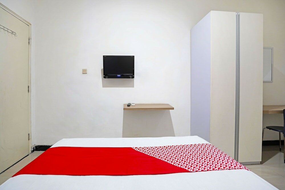 Фото Oyo 91508 Ruby Homestay Syariah