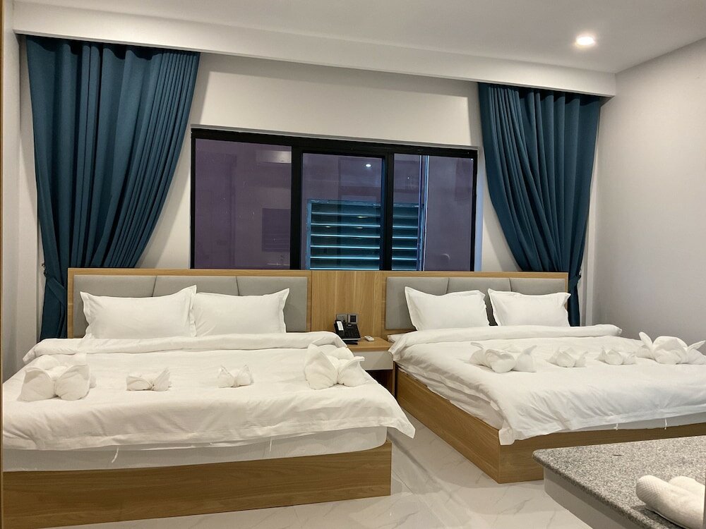 Фото Nico's Hotel and Sky Bar