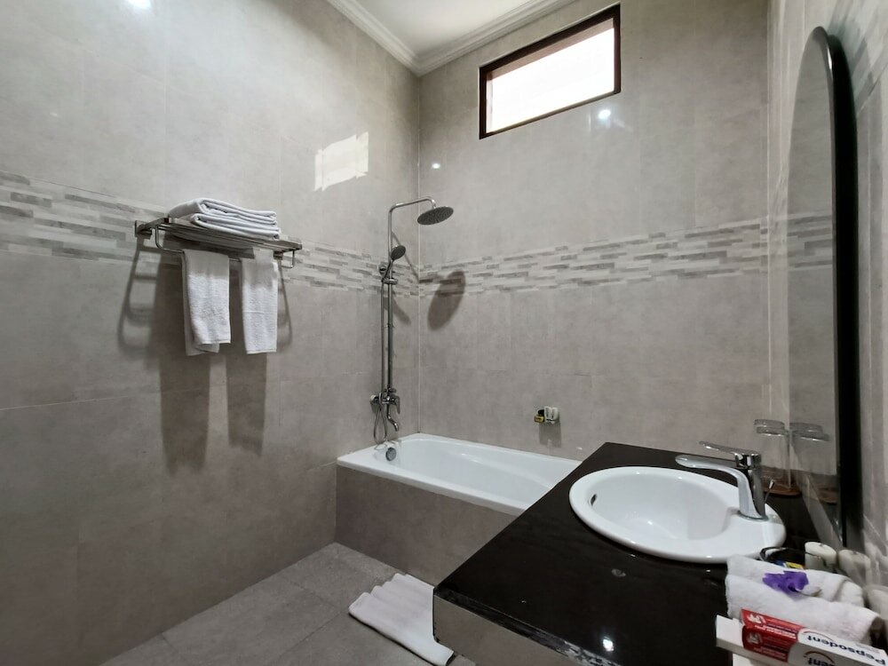 Фото Wisata Bintang Hotel