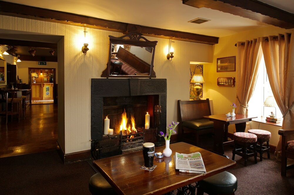 Фото Hylands Burren Hotel