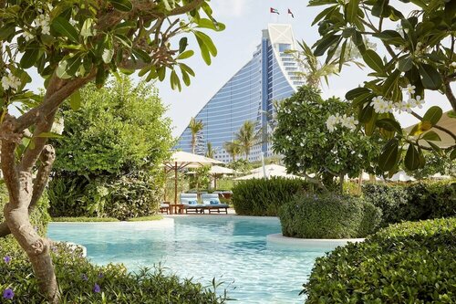 Гостиница Jumeirah Beach Hotel в Дубае