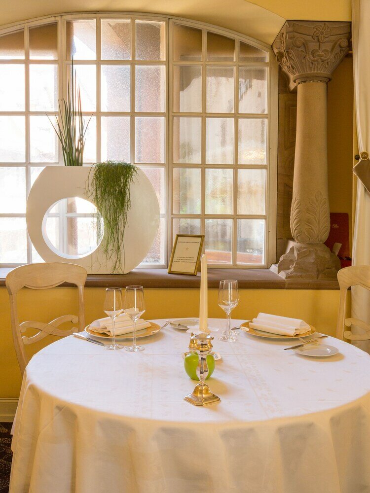 Фото Hostellerie de la Pommeraie by Popinns