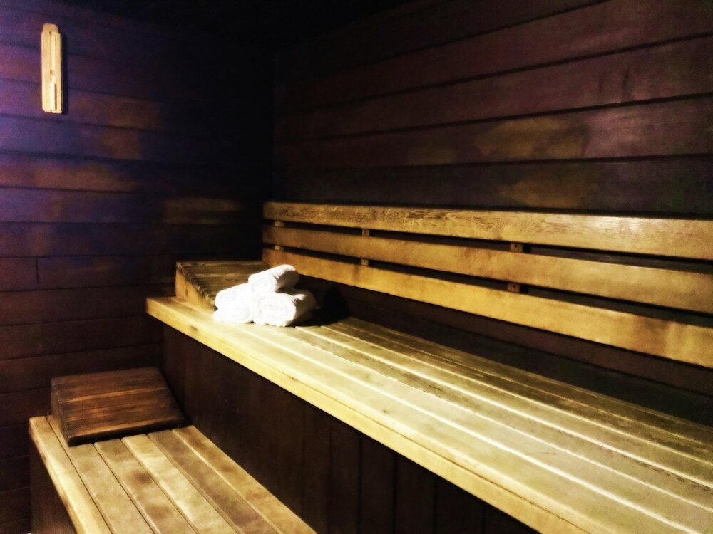 Фото Best Western Adirondack Inn