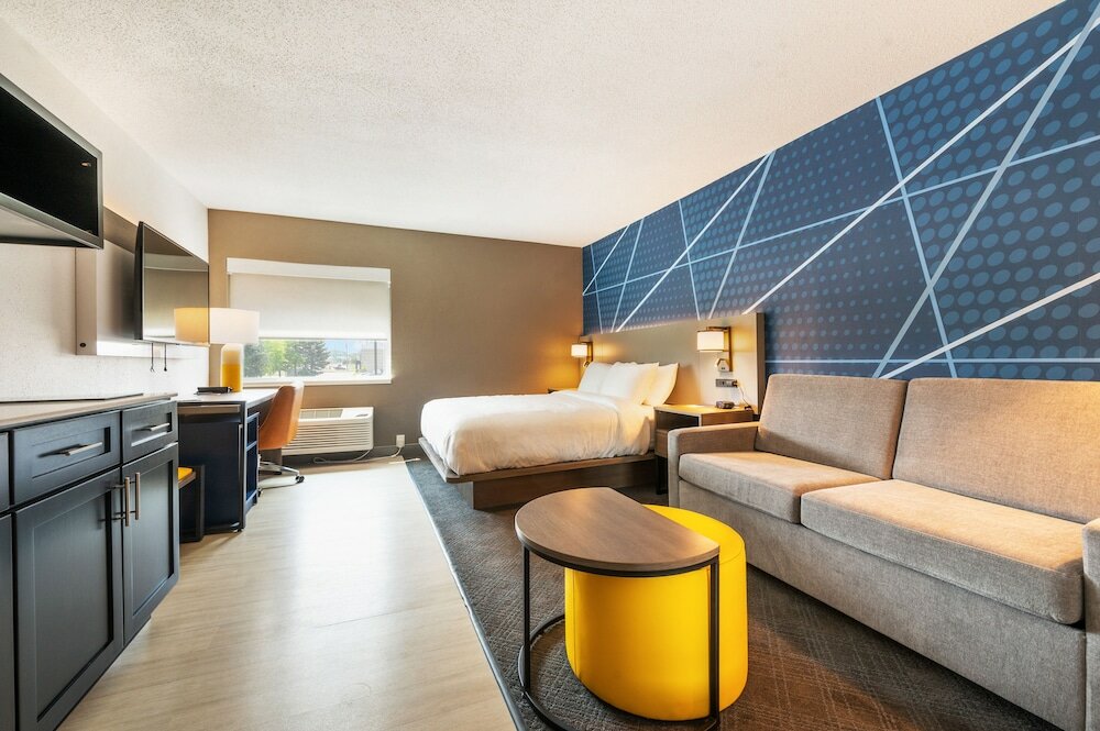 Фото Comfort Inn Mayfield Heights Cleveland East