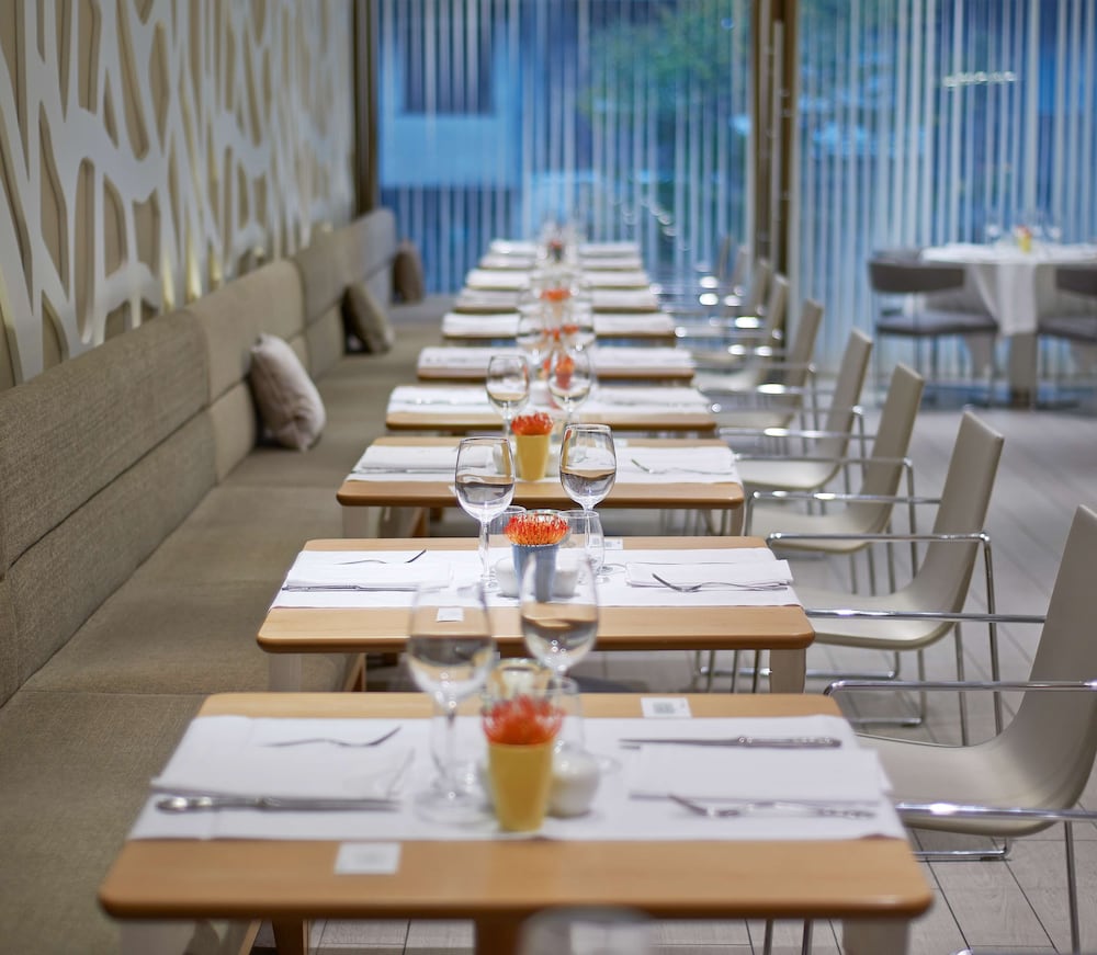 Фото Nh Collection Villa de Bilbao