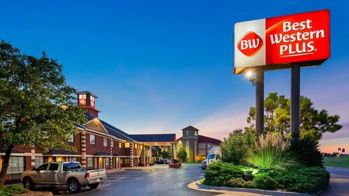 Гостиница Best Western Plus Yukon в Юконе