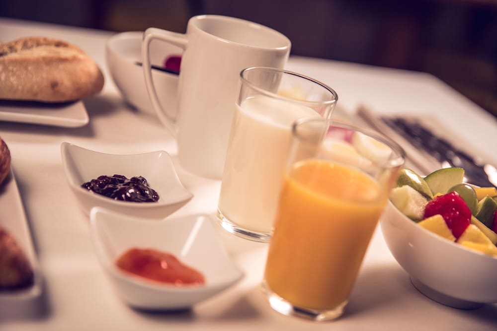 Фото Timhotel Opéra Blanche Fontaine