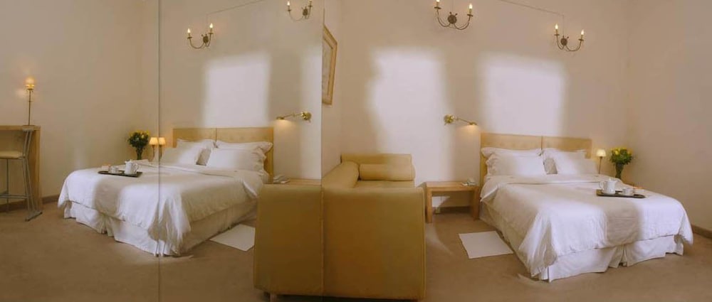 Фото 1555 Malabia House Hotel