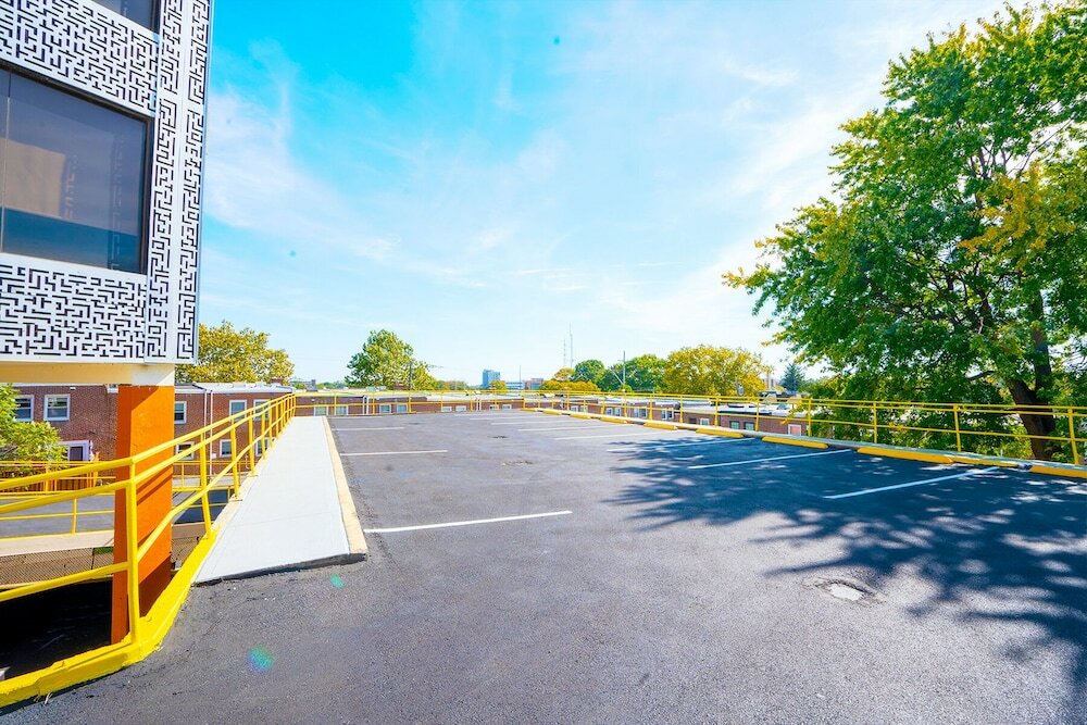 Фото Philly Inn & Suites