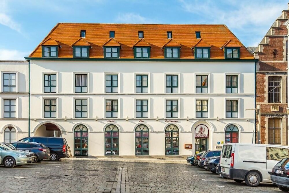 Фото Hotel Cathedrale