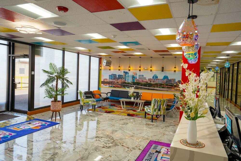 Фото Philly Inn & Suites