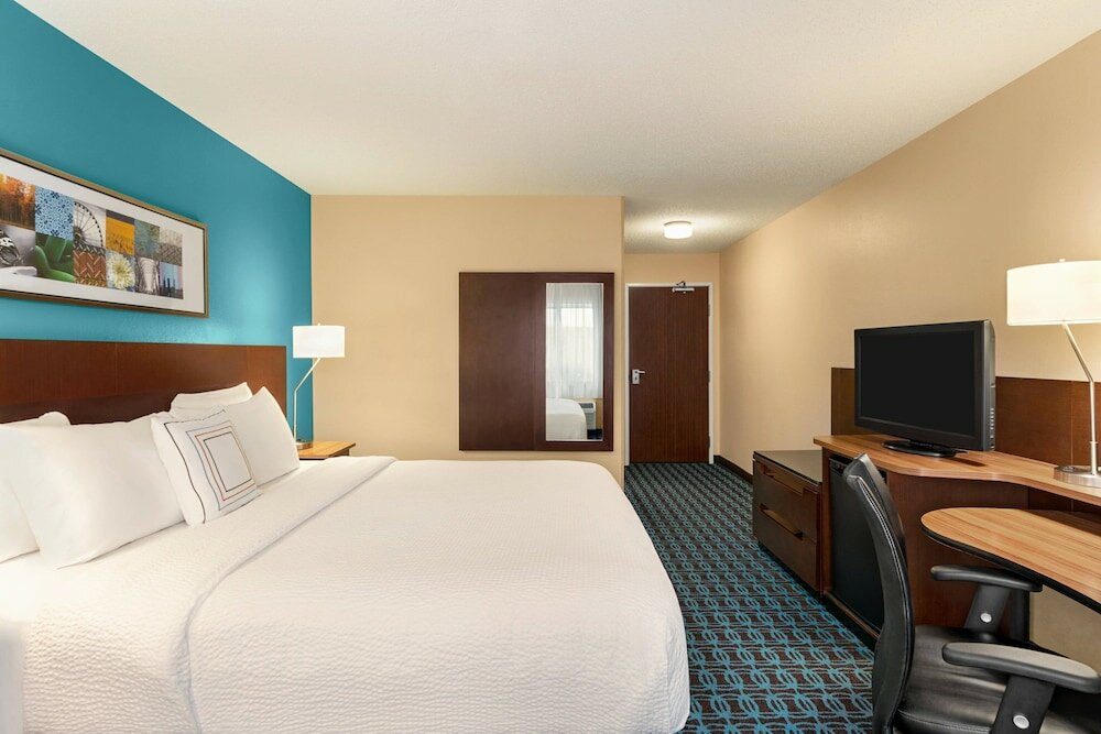 Фото Fairfield Inn by Marriott Philadelphia Airport