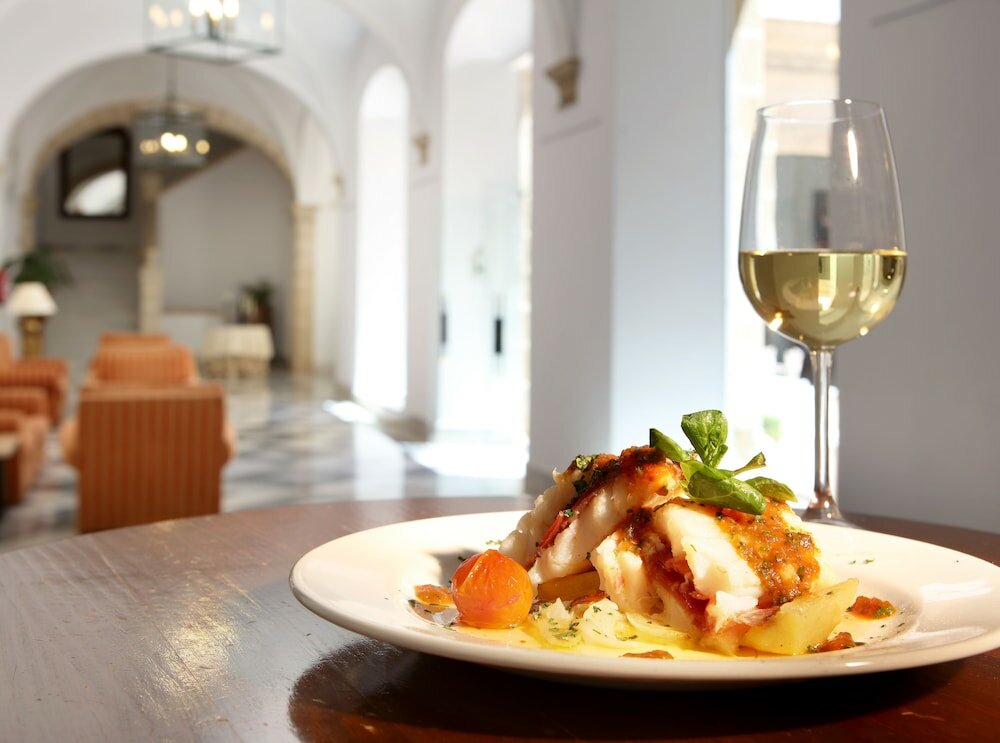 Фото Crisol Monasterio de San Miguel