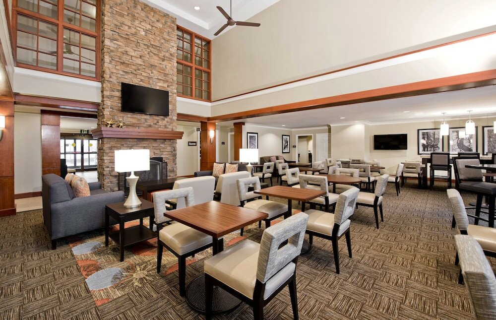 Фото Staybridge Suites Charlotte Ballantyne, an Ihg Hotel