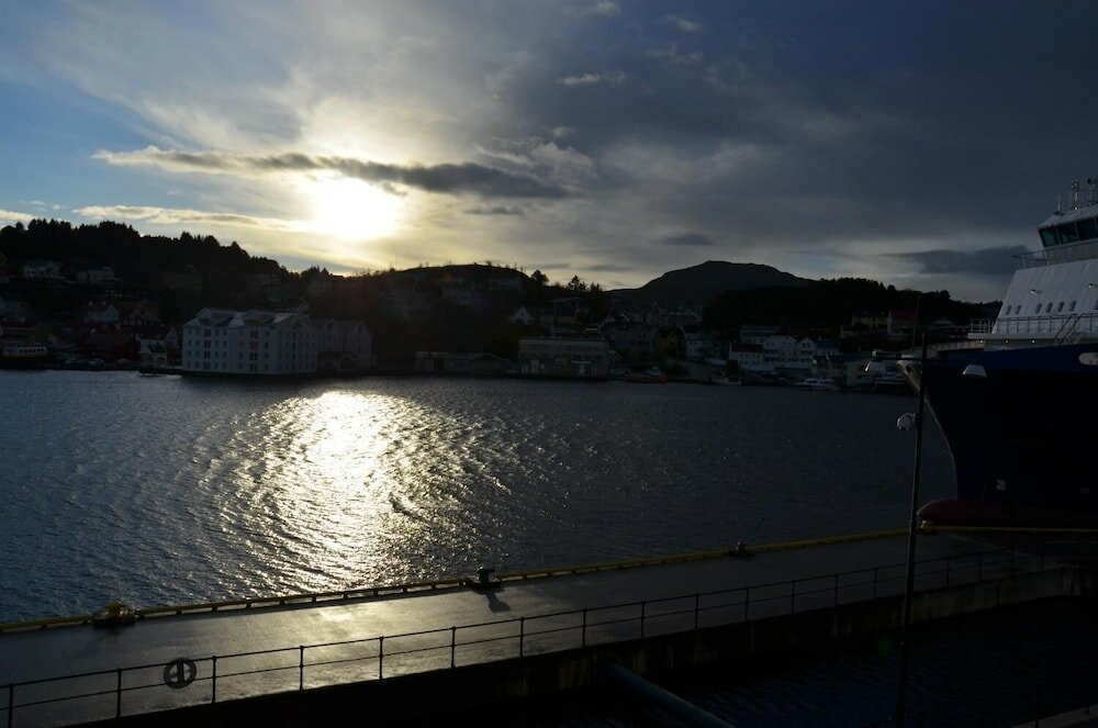 Фото Thon Partner Hotel Storgata