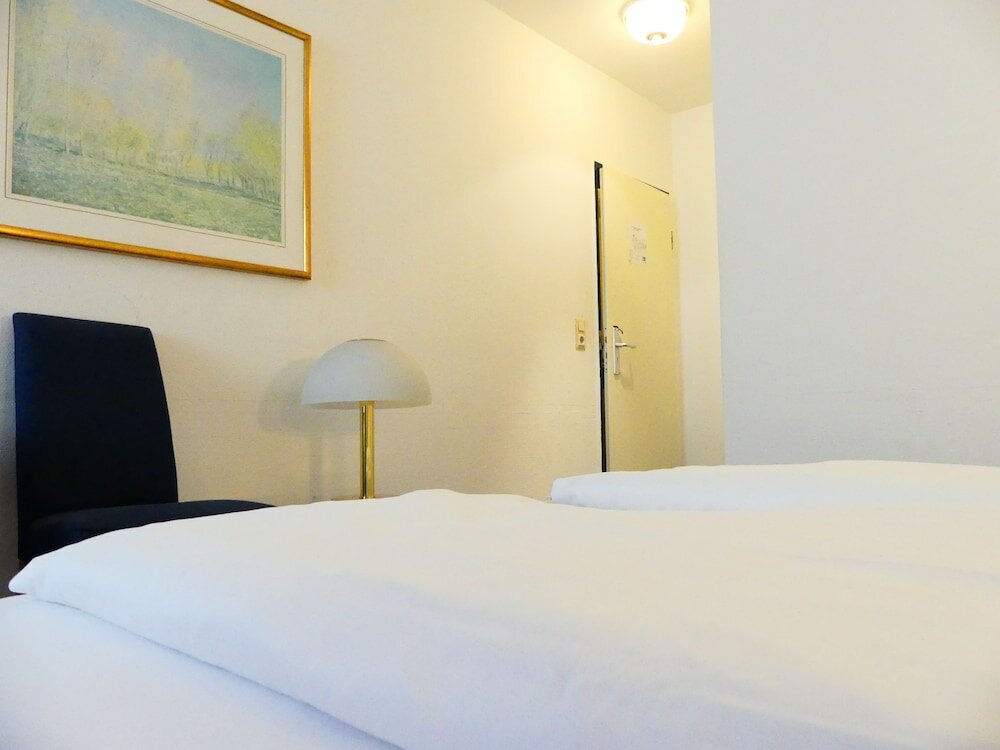 Фото Hotel Königshof The Arthouse