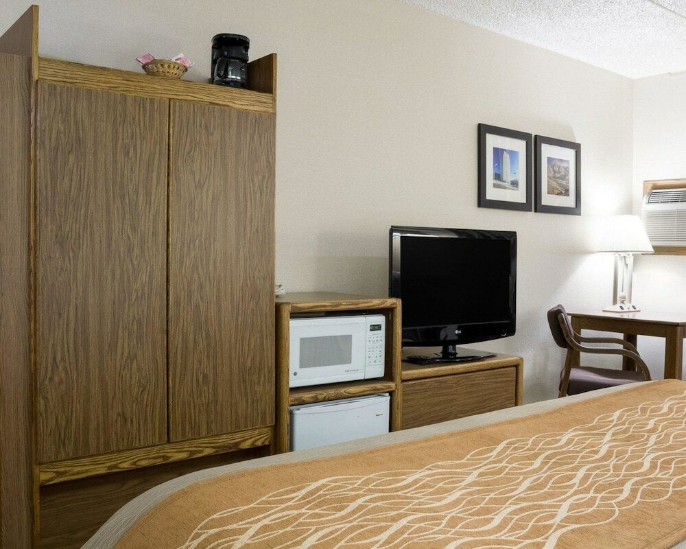 Фото Quality Inn Bismarck