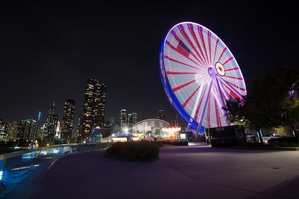 Фото Ambassador Chicago