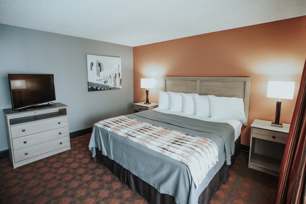 Фото Best Western Pecos Inn