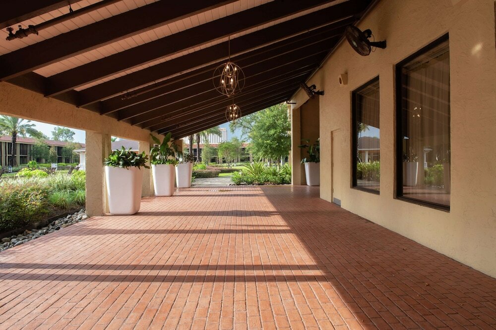 Фото DoubleTree by Hilton Hotel Orlando at SeaWorld