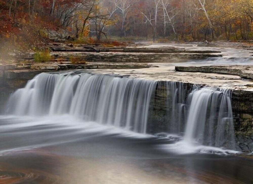 Фото Days Inn by Wyndham Cloverdale Greencastle