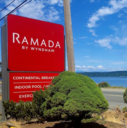 Гостиница Ramada by Wyndham Campbell River в Кэмпбелл-Ривер