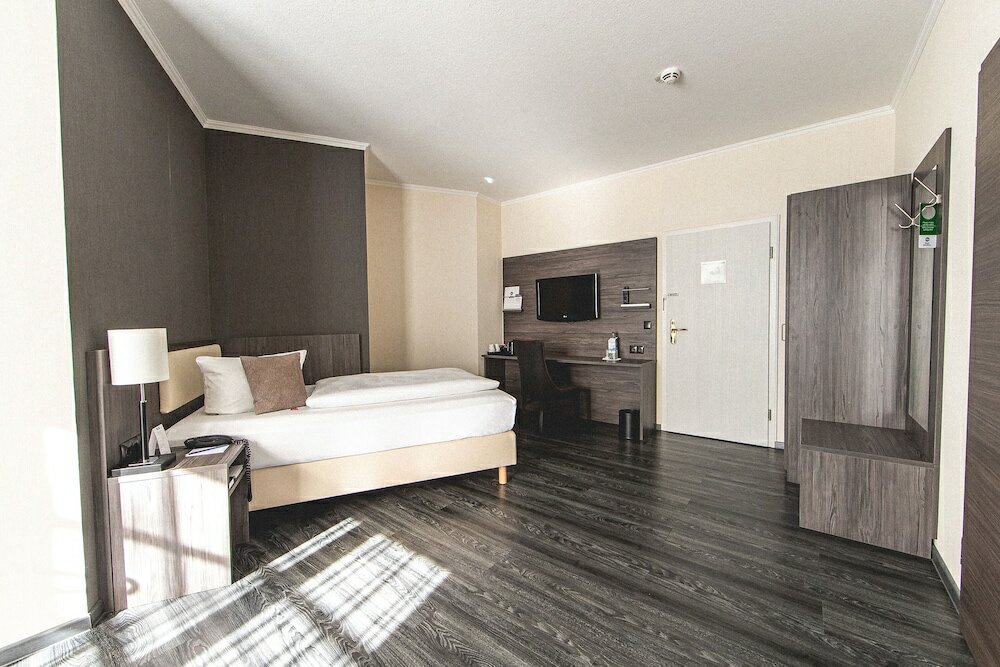 Фото Best Western Hotel Schmoeker-Hof