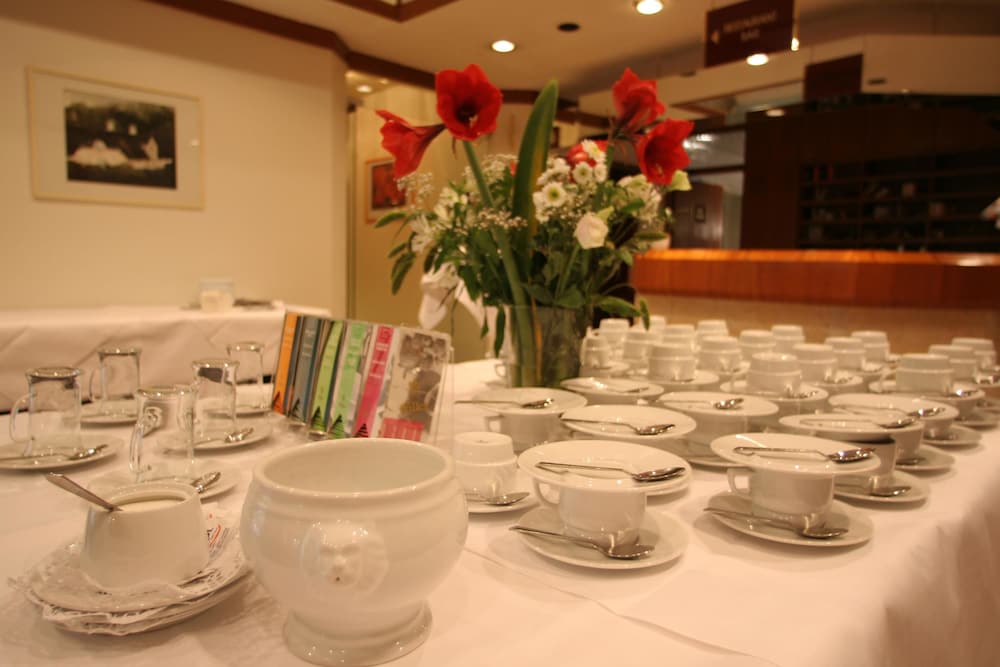 Фото Best Western Hotel Schmoeker-Hof