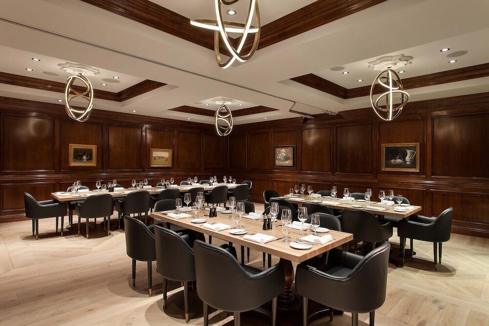 Фото The Sutton Place Hotel Vancouver