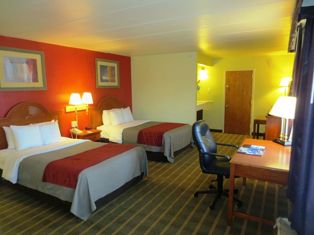 Фото Comfort Inn University Center