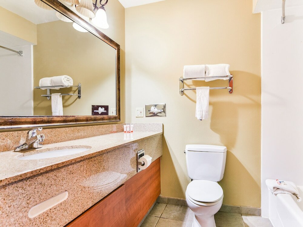 Фото Oyo Townhouse Oklahoma City Airport