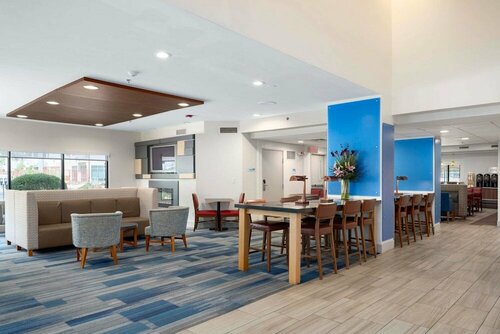 Гостиница Sleep Inn & Suites Tempe Asu Campus в Темпе