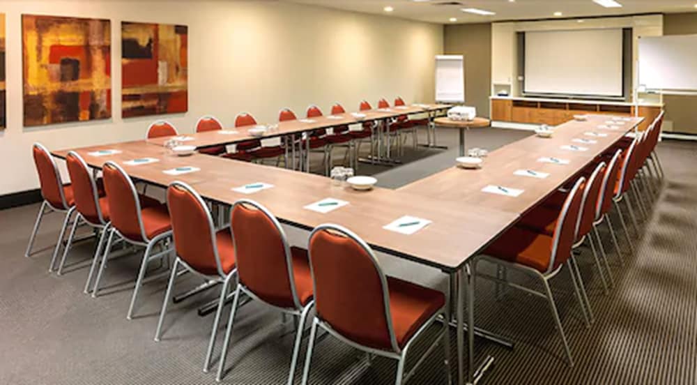 Фото Preston Park Hotel