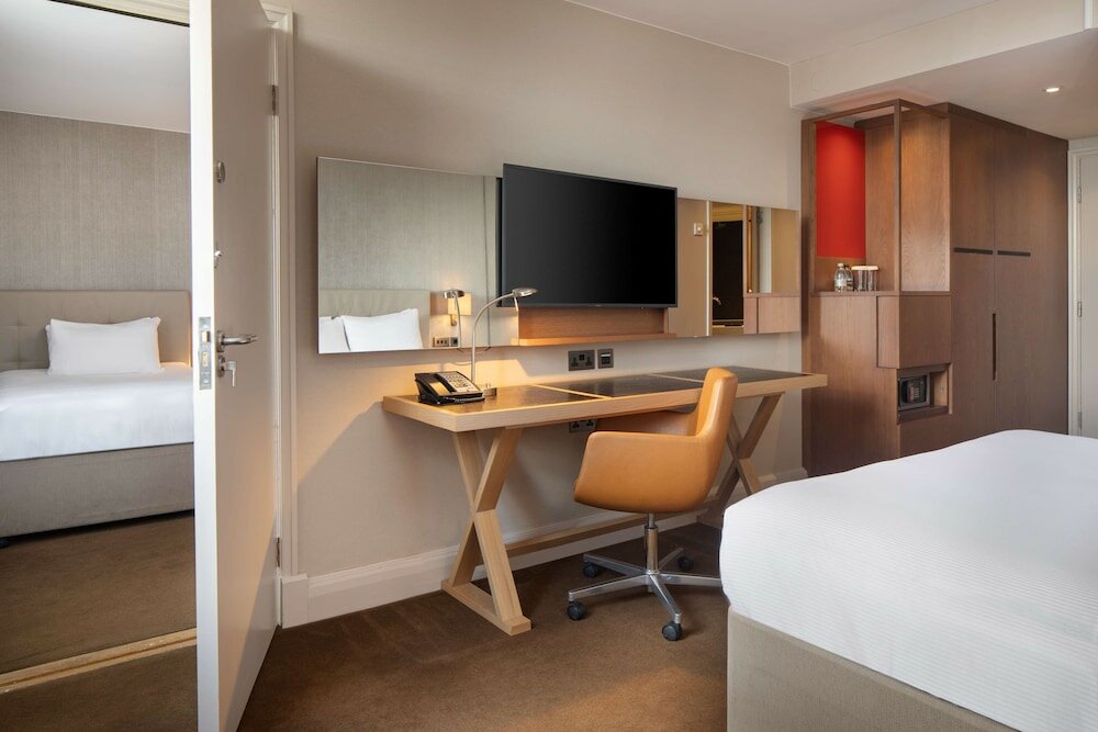 Фото Hilton Leeds City