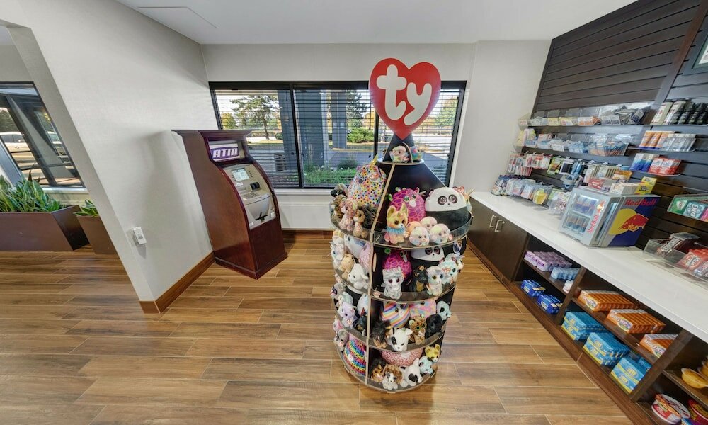 Фото Embassy Suites by Hilton Milwaukee Brookfield