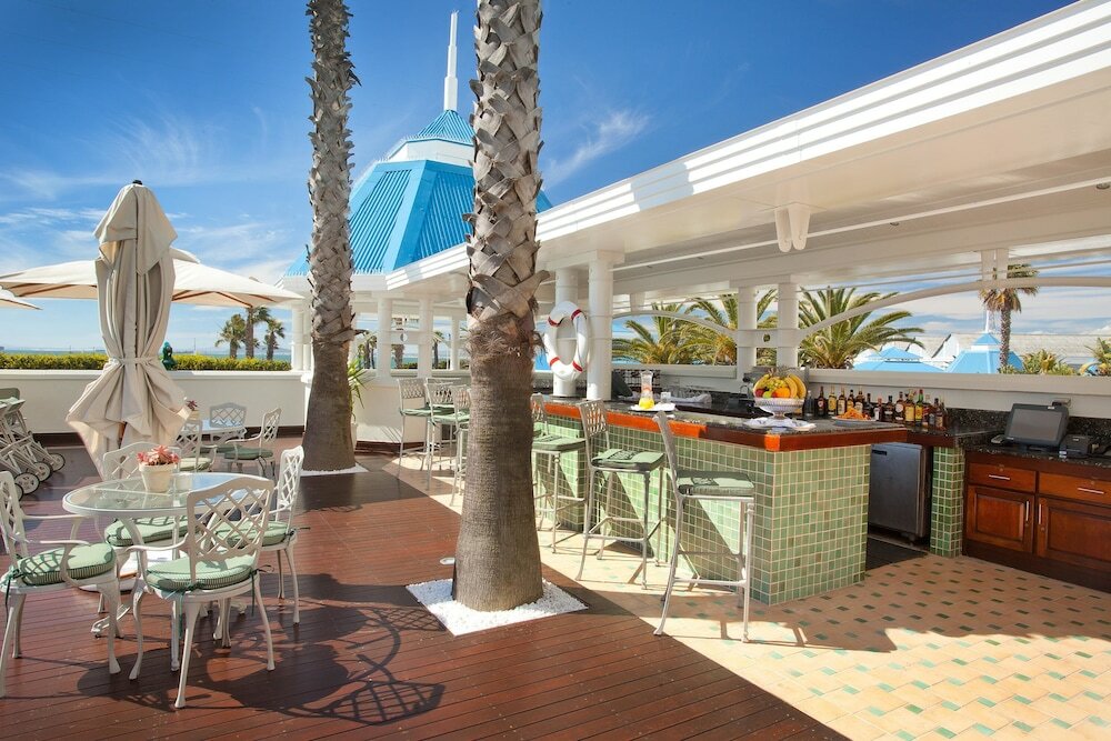 Фото The Table Bay