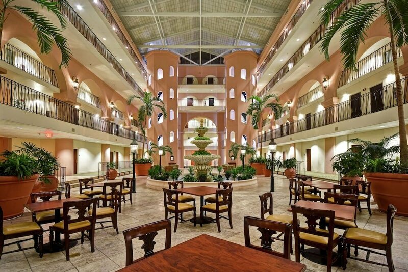 Гостиница Embassy Suites by Hilton Charleston Historic District