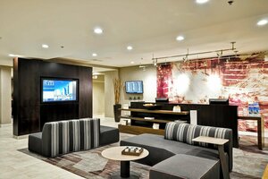 Гостиница Courtyard by Marriott Jacksonville Airport