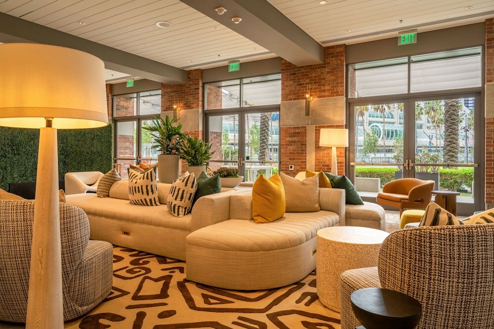 Фото Hilton San Diego Gaslamp Quarter